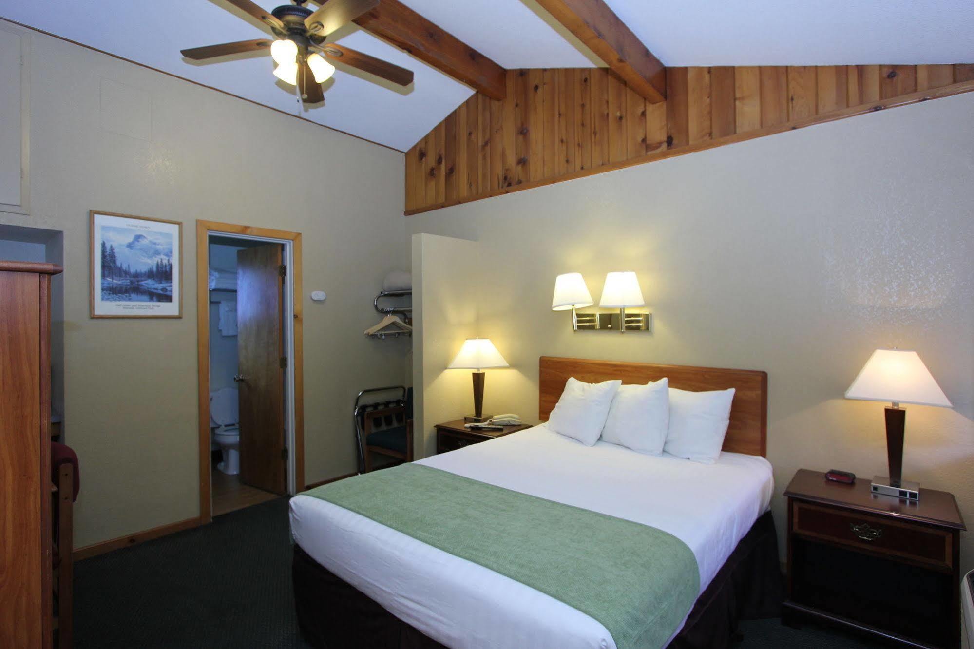 Oakhurst Lodge Экстерьер фото